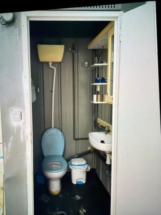 Baño portátil prefabricado