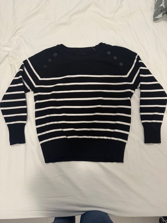Jersey rayas botones negro y blanco