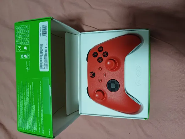 Mando xbox pulse red