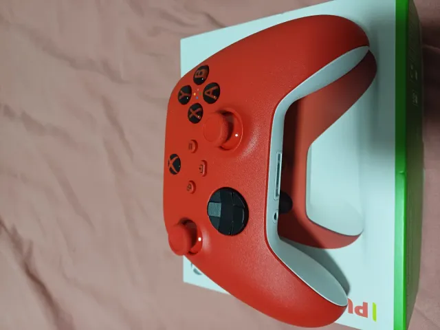 Mando xbox pulse red