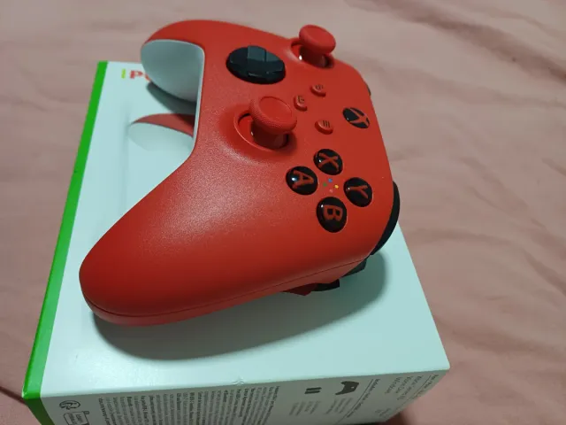 Mando xbox pulse red