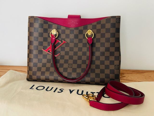 Bolso Louis Vuitton Damier Ebène con detalles rojo