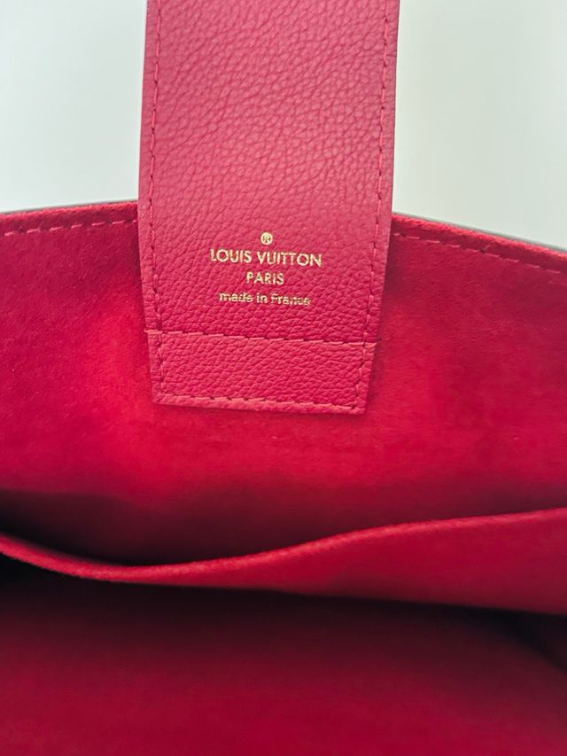 Bolso Louis Vuitton Damier Ebène con detalles rojo