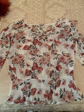 Maglia trasparente floreale