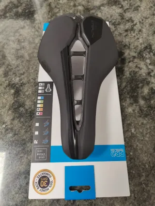 Sillín Pro Stealth Team Carbon 152mm