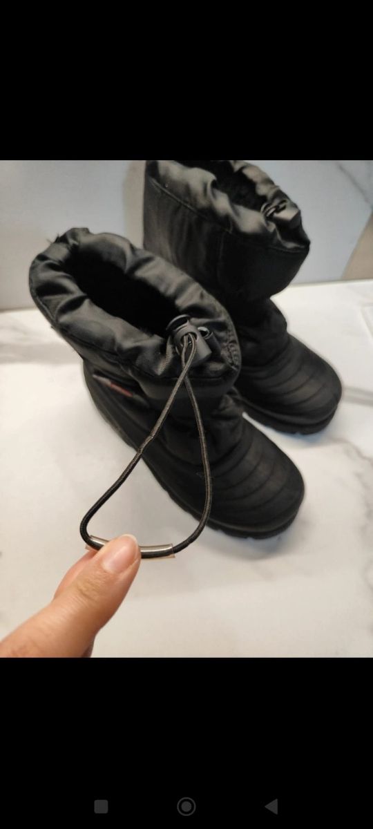 Scarponi neve neri imbottiti 34/35