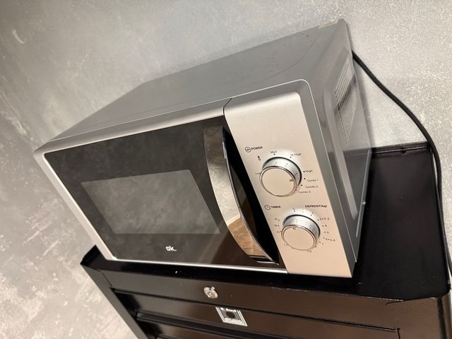 Microondas OK. Plata