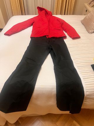 Conjunto de esquí mujer rojo y negro
