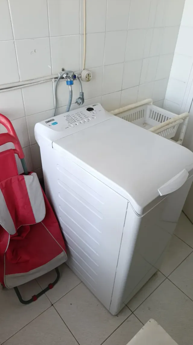 Lavadora Zanussi 296×396