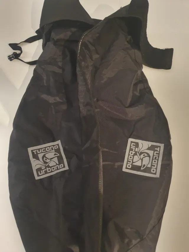 Cubrepiernas TUCANO universal moto