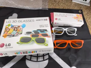 Óculos LG 3D Cinema Pack Festa x5+2