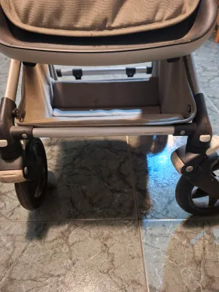 Carro de bebé Bugaboo Fox de 2020 + capazo