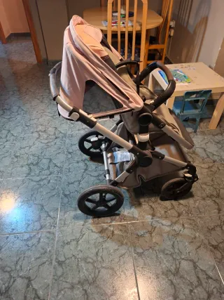 Carro de bebé Bugaboo Fox de 2020 + capazo