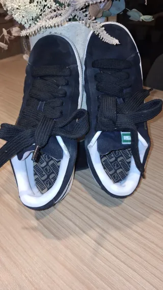 Zapatillas Puma Modelo Suede XL Negras. Talla 45.