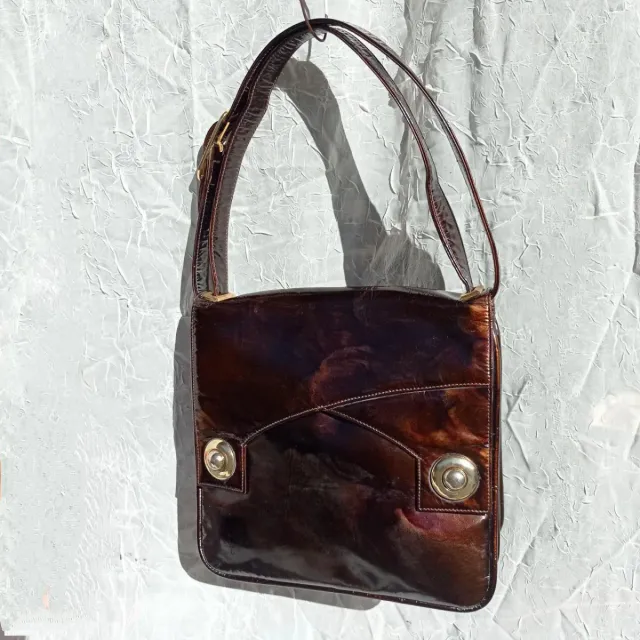 Borsa antica in pelle verniciata color ruggine