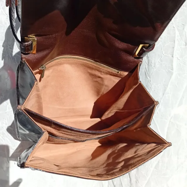 Borsa antica in pelle verniciata color ruggine