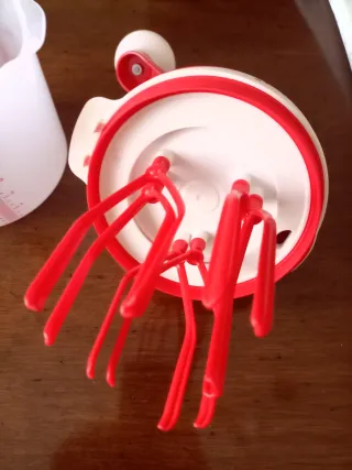 Speedy Chef Tupperware