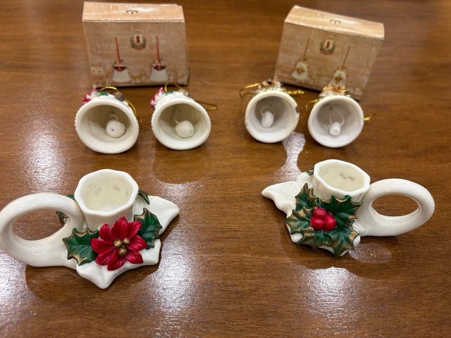 Set 2 portacandele e 4 campanelle natalizie