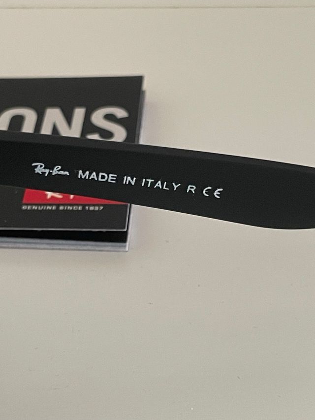 Gafas de Sol Ray-Ban Wayfarer 2140 Negras