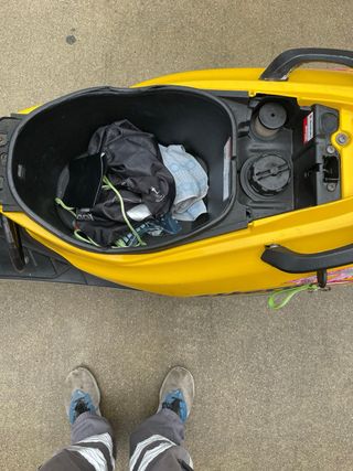 Suzuki AP50X 49cc Scooter Amarillo