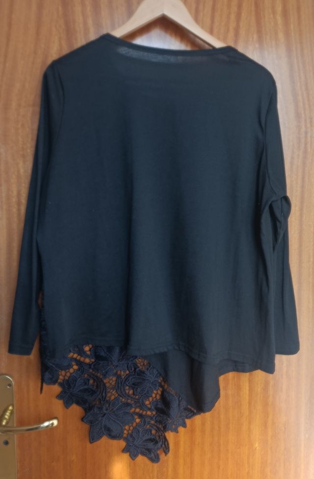 Camiseta negra Shein Curve con puntilla Talla XL