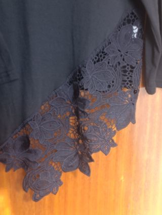 Camiseta negra Shein Curve con puntilla Talla XL