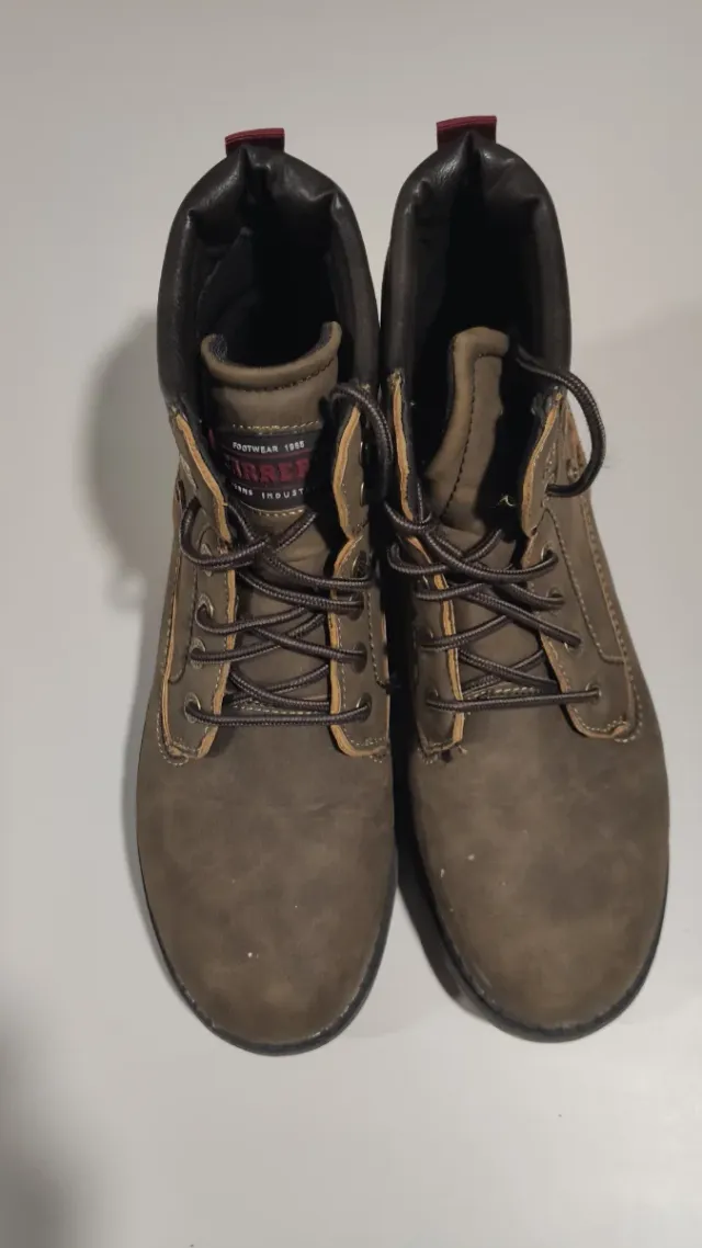 Botas Carrera Talla 45 Marrón