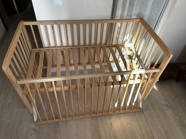 Cuna colecho Koala 3x1 convertible Colchón nuevo.