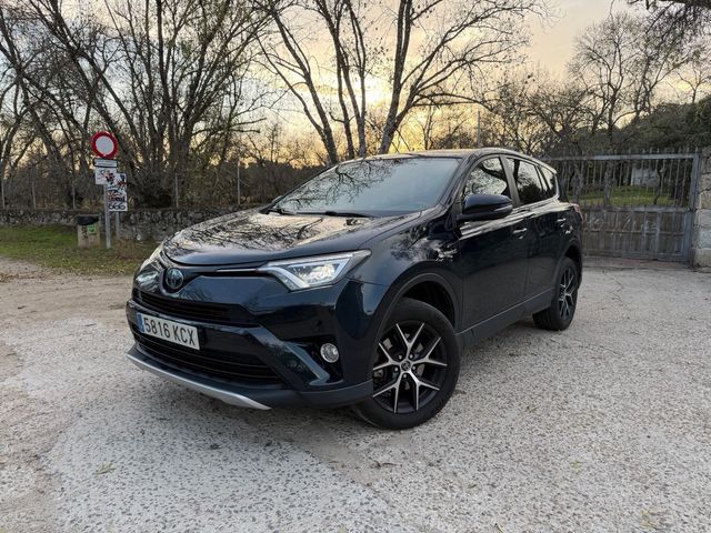 Toyota RAV4 2017