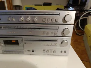 Equipo Sonido A.R. SYSTEMS Amplificador y Sintoniz