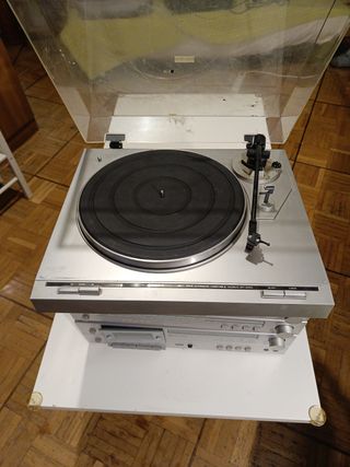 Equipo Sonido A.R. SYSTEMS Amplificador y Sintoniz