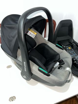 Maxi-Cosi Silla de coche bebé + Base Isofix
