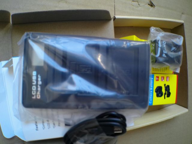 Caricabatterie doppio NP-FW50 + 2 batterie