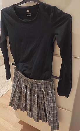 Conjunto minifalda / camiseta