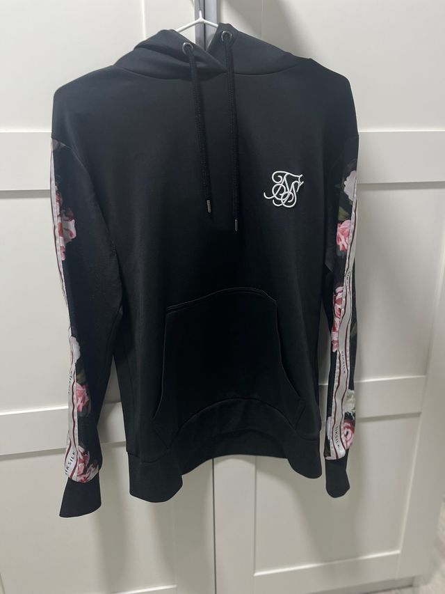 Sudadera SIKSILK Negra con Estampado Floral