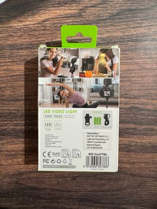 Luz LED Portátil para Vídeo/Selfies - Batería 1800