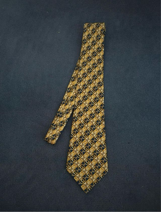 Corbata Celine Negra y Dorada