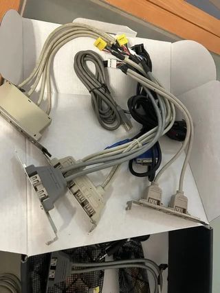 Lote Cables y Brackets PC USB