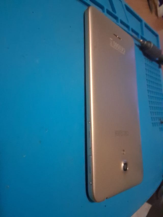 Alcatel Pixi 4 Negro