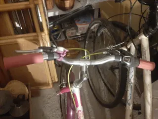 Bicicleta infantil rosa +casco+ timbre