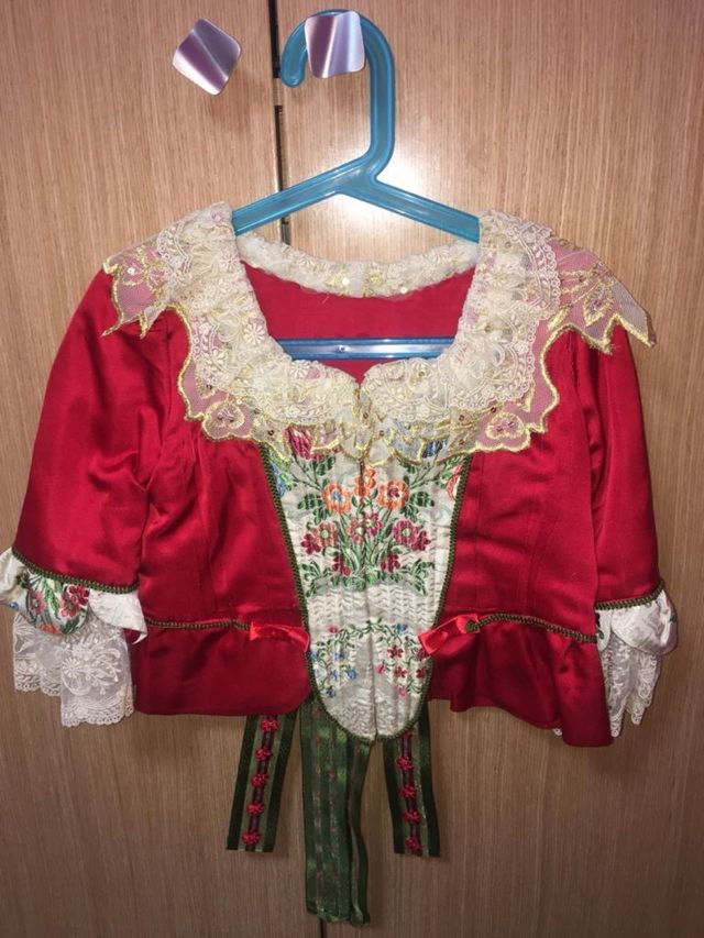 Traje de fallera niña