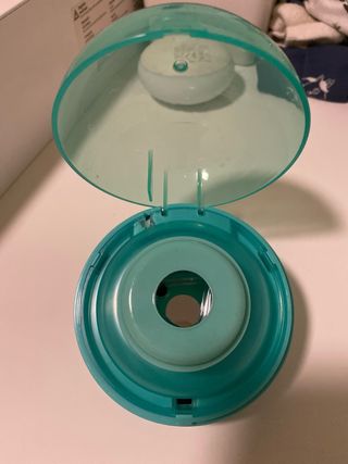 Esterilizador de chupetes por luz uv