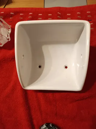 Perchero cerámica y portarrollos