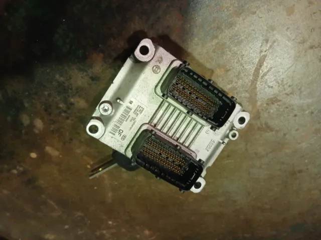 Centralita Motor Opel Astra H Z14XE