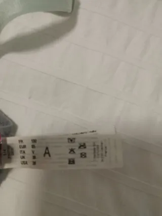 Sujetador Passionata gris y verde con encaje.