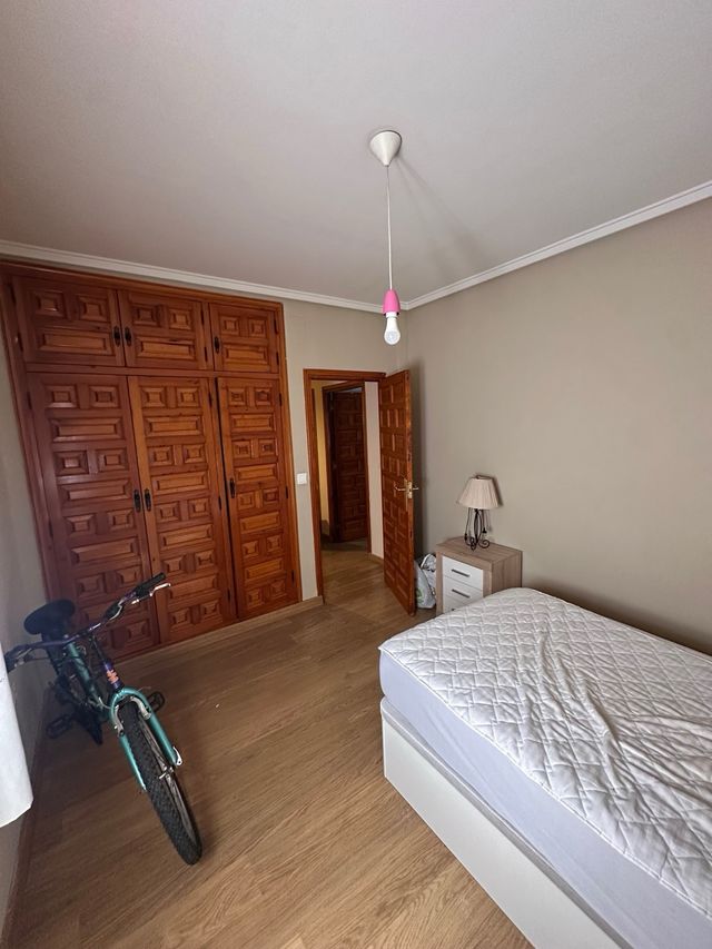 Habitación alquiler centro Alcalá de Henares