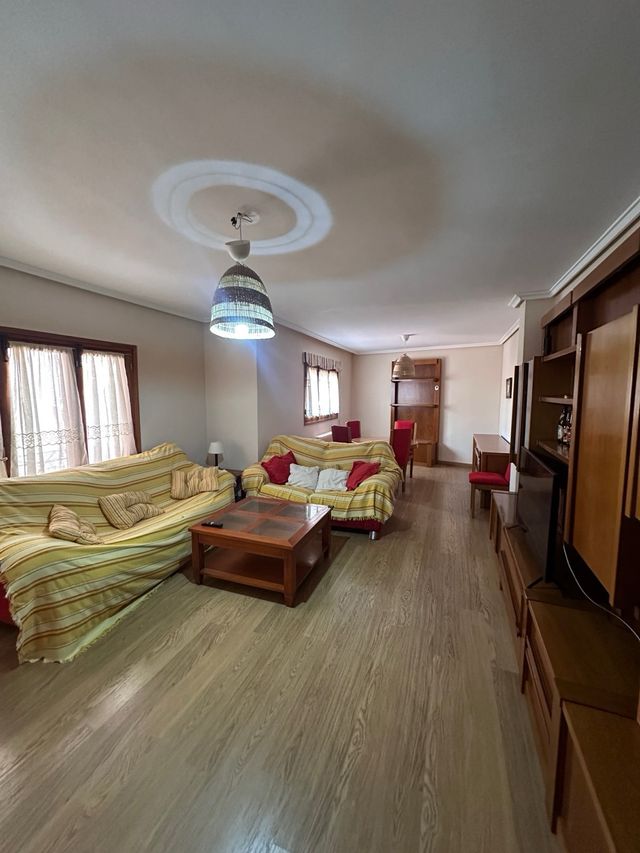 Habitación alquiler centro Alcalá de Henares