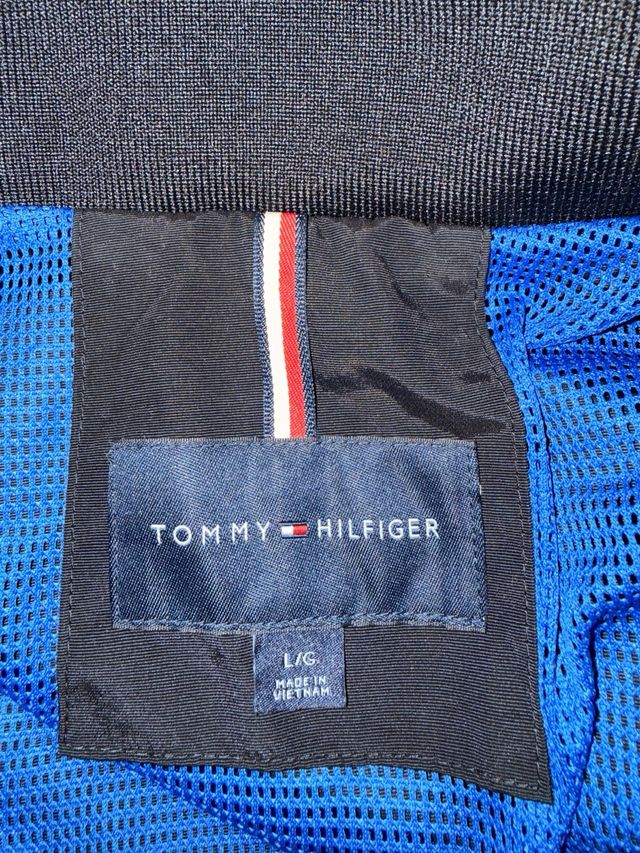 Abrigo Tommy Hilfiger Negro