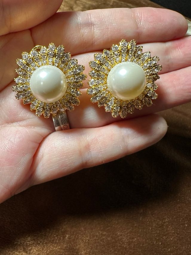 Pendientes perla y circonitas oro