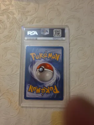 Carta Pokémon Charizard Holo 1999 PSA 3 VG